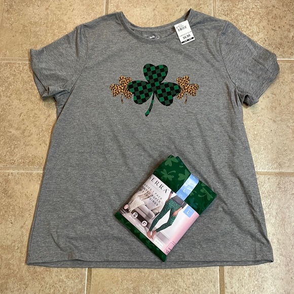 Tops - NWT combo Womens clover leggings and Tshirt size large